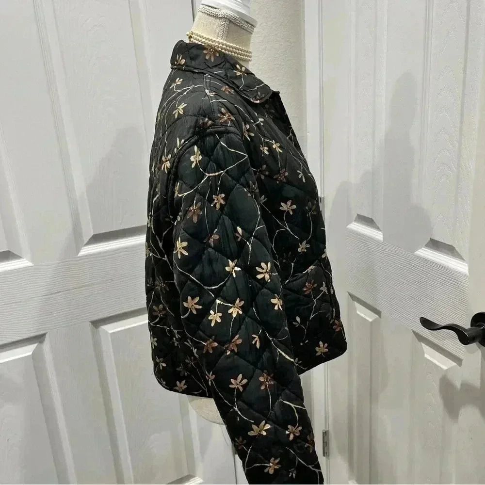Reversible Quilted floral button front Jacket 100% silk with pockets - Picture 14 of 15
